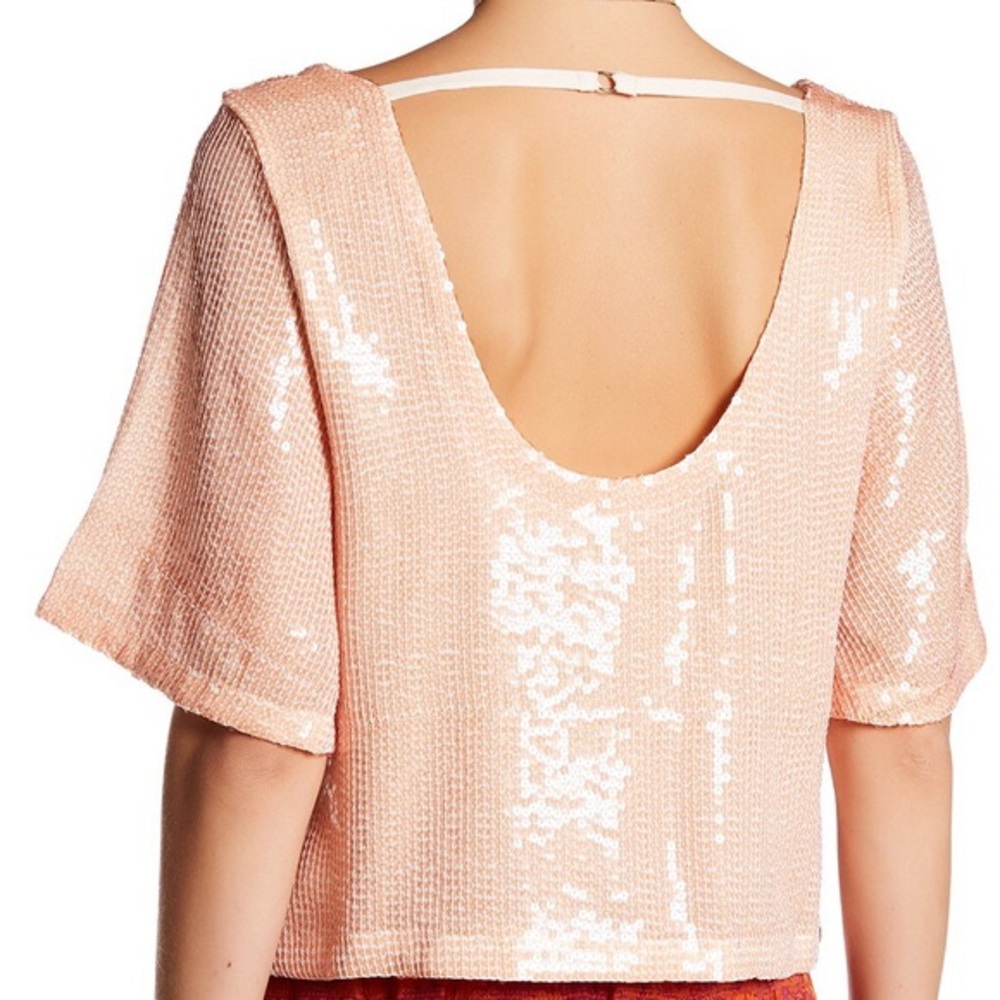 🛍 Free People Pink Sequin Top NWT - Picture 2 of 2